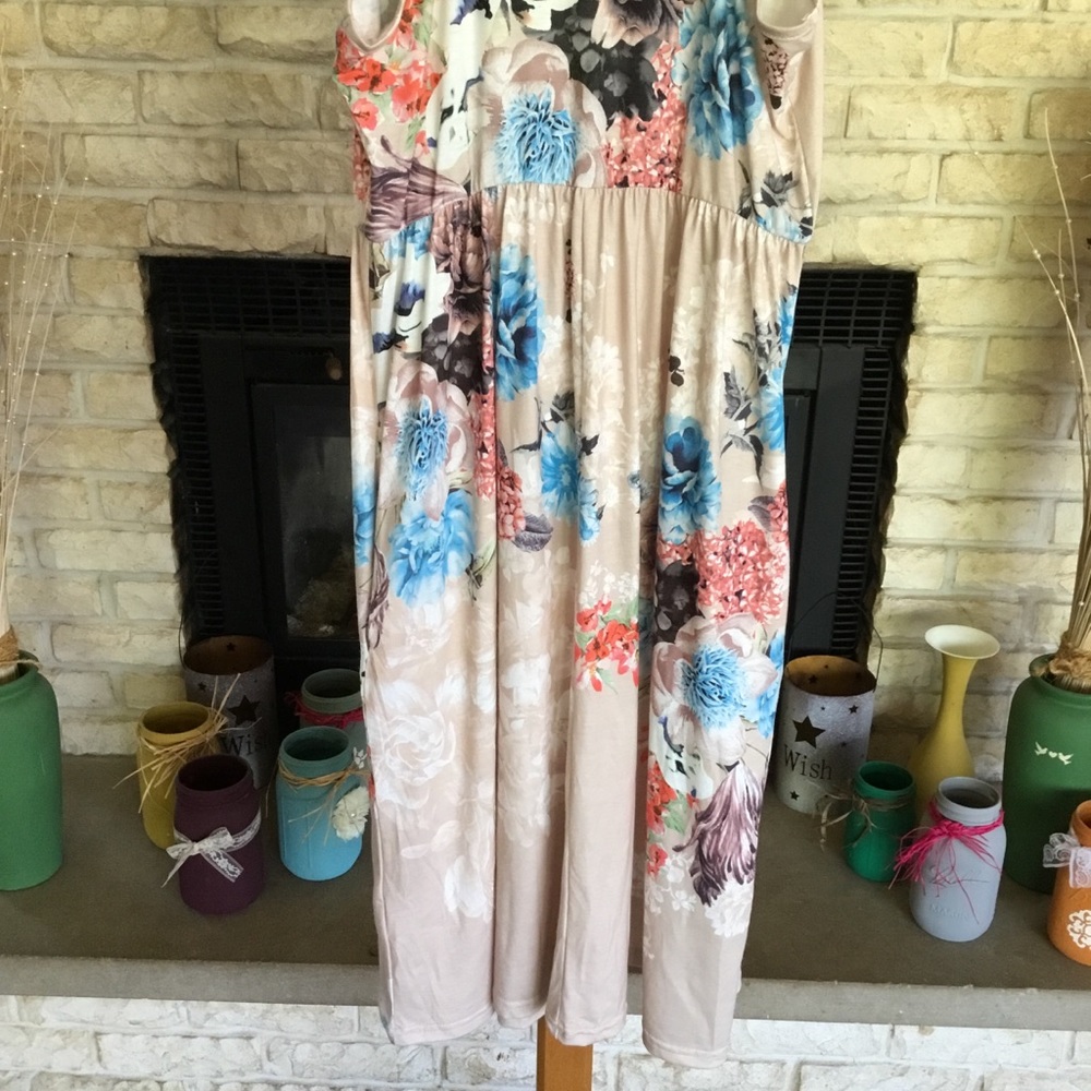 NWOT RACERBACK MIDI TANK DRESS - Picture 9 of 11